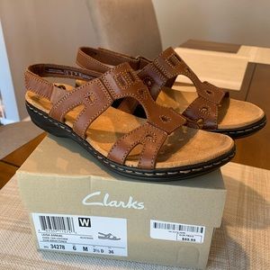 Clark’s Sandals - NEW! Size 6